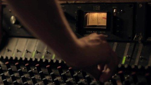 PressPausePlay filmas žiurėti online