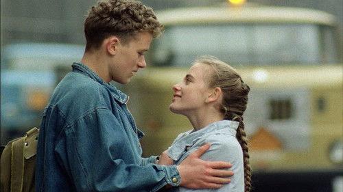 The Girl in the Lift filmas žiurėti online