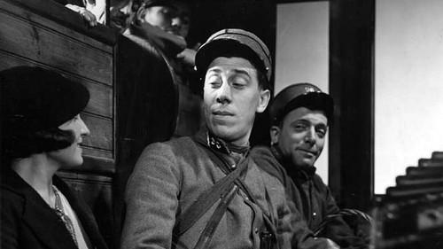 Don't Shout it from the Rooftops filmas žiurėti online