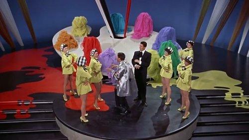 Artists and Models filmas žiurėti online