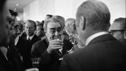 The Helsinki Effect filmas žiurėti online