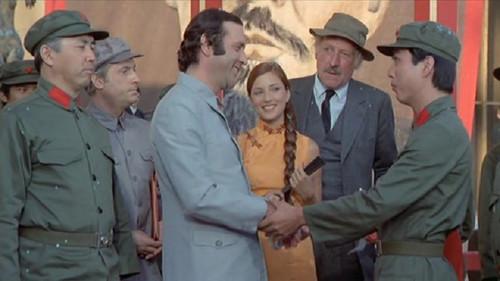 Les Chinois à Paris filmas žiurėti online