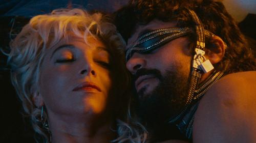 Summer Night with Greek Profile, Almond Eyes and Scent of Basil filmas žiurėti online