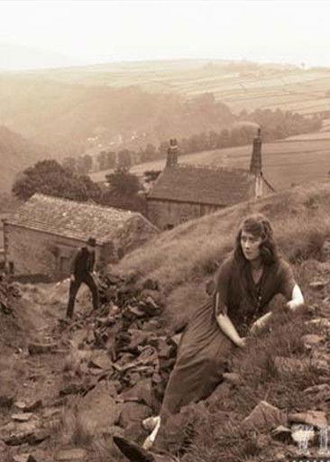 Helen of Four Gates filmas online