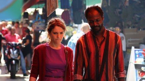 Mom to Hundreds filmas žiurėti online