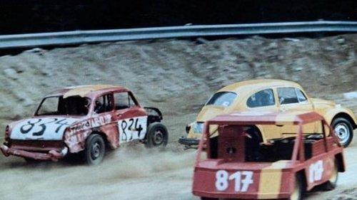 Zwei tolle Käfer räumen auf filmas žiurėti online