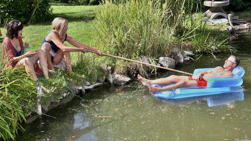 Chlap na střídačku filmas žiurėti online