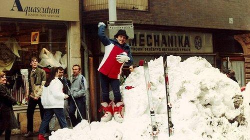 Currency and Peace filmas žiurėti online