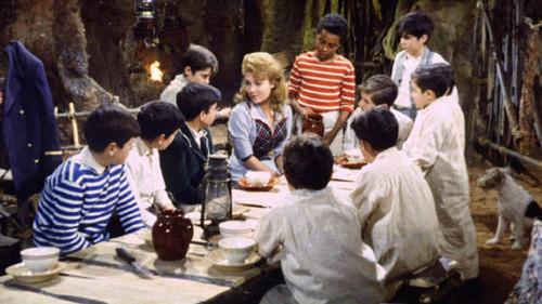 Dos años de vacaciones filmas žiurėti online