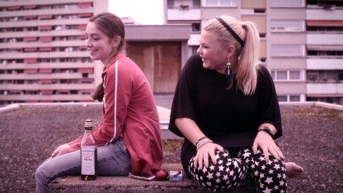 Sitting Next to Zoe filmas žiurėti online