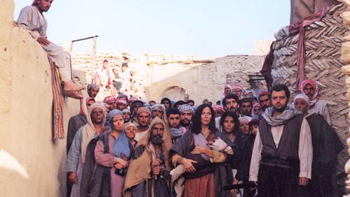 The Gate of the Sun filmas žiurėti online