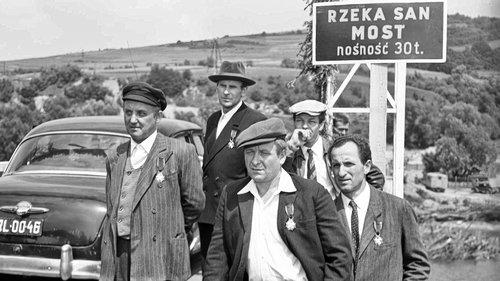 Skinny and Others filmas žiurėti online