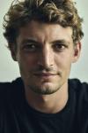 Niels Schneider