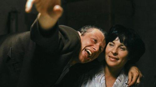 A Woman Alone filmas žiurėti online