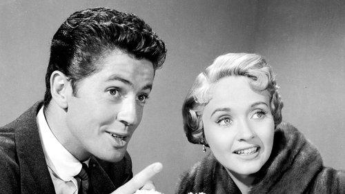 Small Town Girl filmas žiurėti online