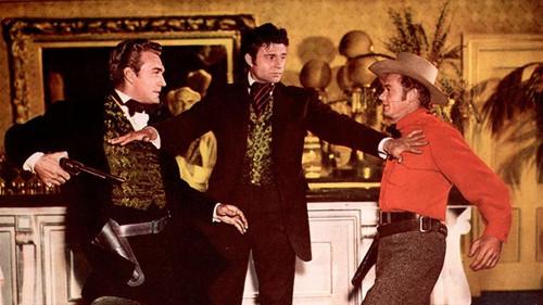 California Passage filmas žiurėti online