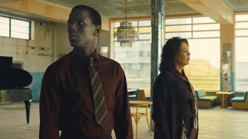 Šviesos imperija filmas žiurėti online