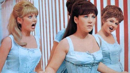 Half a Sixpence filmas žiurėti online