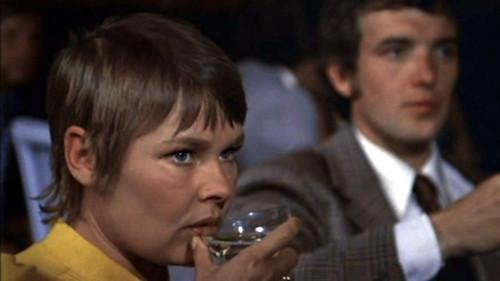 Dead Cert filmas žiurėti online