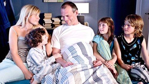 Father of Four: Never Gives Up! filmas žiurėti online