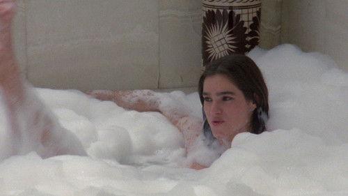 La casa que arde de noche filmas žiurėti online