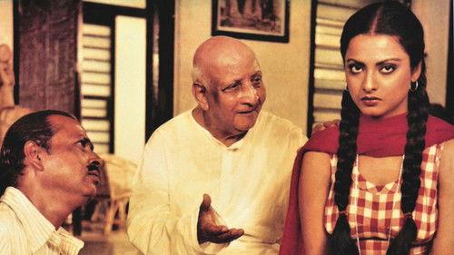 Khubsoorat filmas žiurėti online