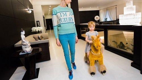 Generation Wealth filmas žiurėti online