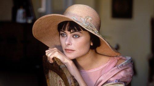 Enchanted April filmas žiurėti online