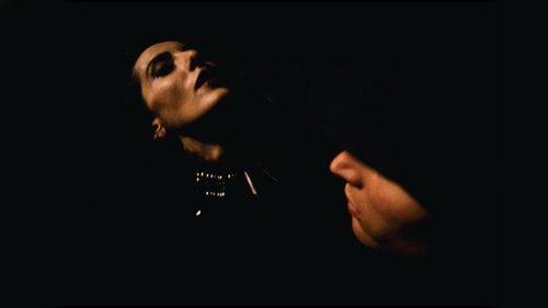 Karanlık Sular filmas žiurėti online