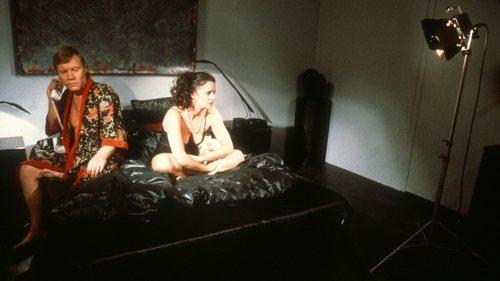 Family Viewing filmas žiurėti online