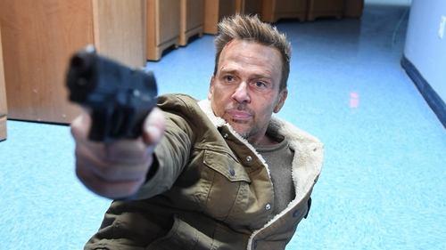 Assault on VA-33 filmas žiurėti online