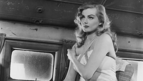 Back from Eternity filmas žiurėti online