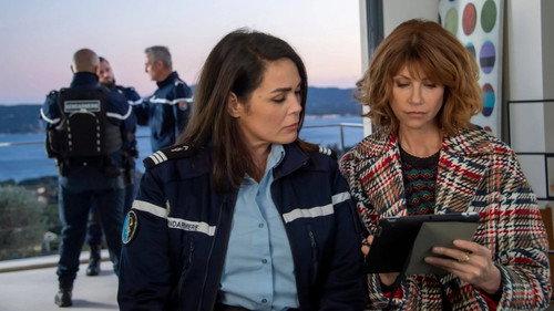 Crime à Ramatuelle filmas žiurėti online