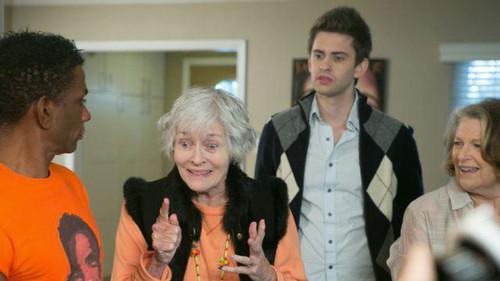 Birthday Cake filmas žiurėti online