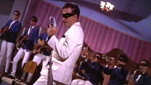 Gumnaam filmas žiurėti online