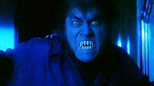 Licántropo: El asesino de la luna llena filmas žiurėti online