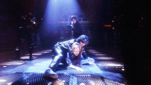 Alive filmas žiurėti online