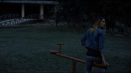 Behind the Trees filmas žiurėti online