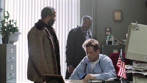 Moving Target filmas žiurėti online