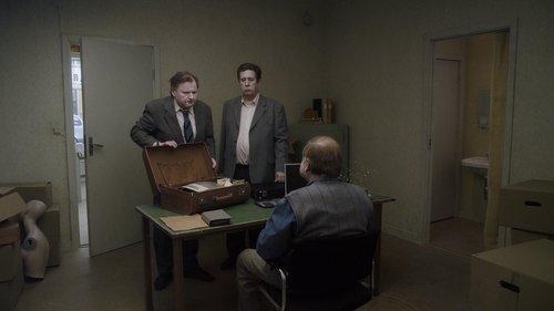 Balandis tupėjo ant šakos ir mąstė apie būtį filmas žiurėti online