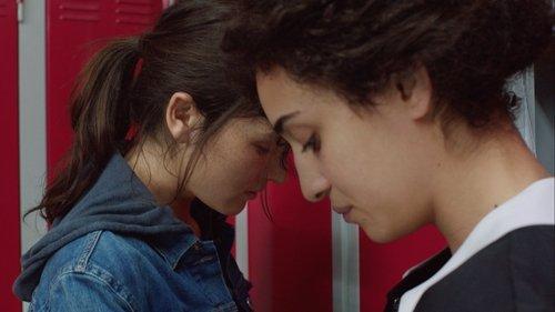 Bird People filmas žiurėti online