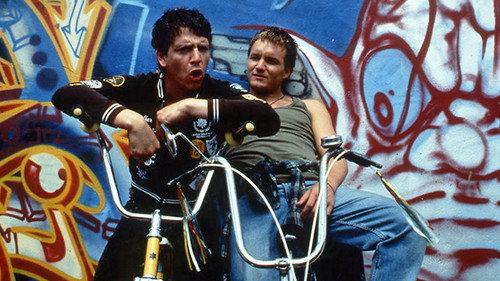 Idiot Box filmas žiurėti online