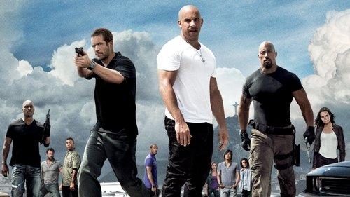 Greiti ir įsiutę 5 filmas žiurėti online
