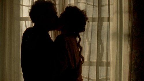 Sulla terra leggeri filmas žiurėti online