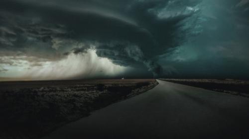 The Twister: Caught in the Storm filmas žiurėti online