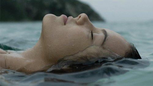 À Deriva filmas žiurėti online