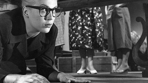 Opettajatar seikkailee filmas žiurėti online