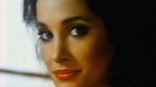 She's Dressed to Kill filmas žiurėti online