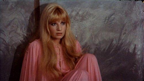 On My Way to the Crusades, I Met a Girl Who... filmas žiurėti online