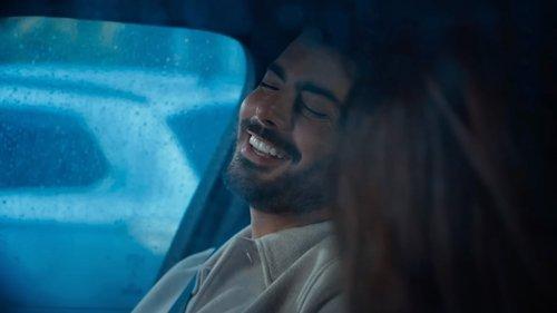 Abir Gulaal filmas žiurėti online